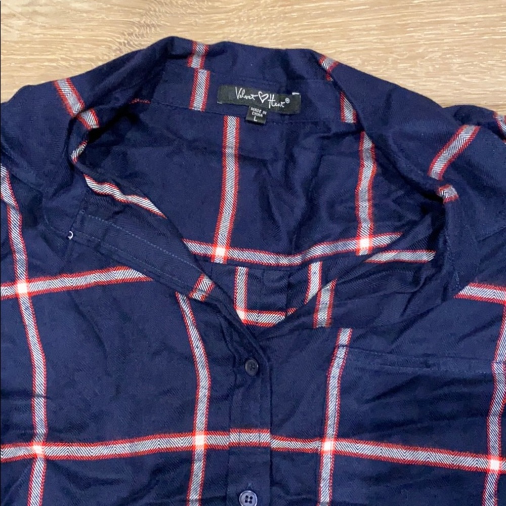 Flannel - Picture 2 of 4